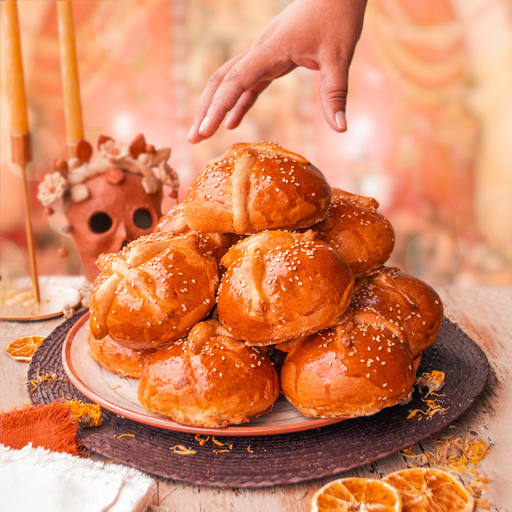 HISTORY OF PAN DE MUERTO & DÍA DE LOS MUERTOS